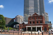 日本のストリートフードツアー in東京・恵比寿「日本への渇望を癒すためにこれを見ています」「この人は地球上で一番幸せな人だと思う」海外の反応