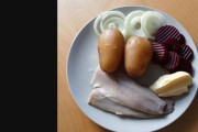 外国人「これがノルウェーの料理なんだがお前らどう思う？」