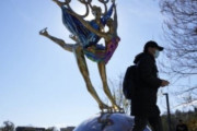 【韓国の反応】日本も北京冬季五輪の外交ボイコット方針。韓国の反応「日本はただアメリカの国旗に国を変える。」