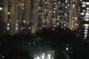 海外「夜に窓から叫び声を上げるロックダウン中の上海人達」