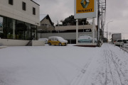 日本で見かけた雪だるまが変わっている（海外の反尾鵜）
