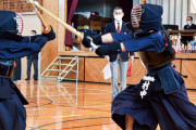 韓国人の反応「日本刀の達人・剣道有段者 VS ハイエナ5匹…勝つのはどっち？」「獣の瞬間の動きは想像を絶するよ」