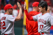 海外「凄いパワーだ！」大谷翔平の逆方向第12号ソロに海外大騒ぎ！（海外の反応）
