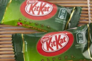 海外「日本にはさまざまな種類の味がありますがこれはやりすぎ？」意外と好反応？（海外の反応）