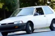 【海外の反応】1987年式のトヨタカローラFXは楽しいスモールカーだった！