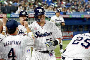 【海外の反応】村上宗隆が24歳3か月で史上最年少200号ホームラン達成 【NPB】