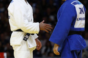 柔道の永山選手が世紀の誤審で負けて世界が騒然！←「この五輪はジョークだ！」（海外の反応）