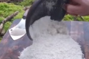 キャンプ好き必見！キャンプファイヤー・ブレッドの作り方が手軽で凄く美味しそうな件！海外の反応