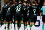 オランダ人「覚醒してる」上田綺世、2戦連続ゴール！直近4試合3得点！極上のチームゴールに現地サポが絶賛！【海外の反応】