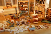 海外「泣きそうなくらい凄かった！」日本のミニチュア作家が作るミニチュア工房の製作工程を見た海外の反応