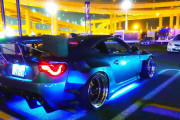 日本の改造車すげえ！外国人ユーチューバーが夜の首都高で大興奮！