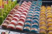 海外「子供たちに非健康的な食べ物を宣伝するべきではない」 スペインがチョコ、ジュース、アイスなどの子供向け広告を禁止する