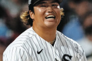 【海外の反応】村上宗隆、同僚選手と短パン一丁でピザパーティーをする「最も米国に馴染んでいる日本人選手ｗ」
