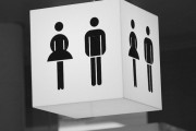 東京地裁「女子トイレ使用制限は違法」性同一性障害の経産省職員が勝訴、国に賠償命令（海外の反応）