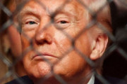 韓国人「米国とイランの交渉決裂中にUFC観戦…トランプは正気じゃない」と批判殺到