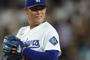 【海外の反応】山本由伸、デビュー75試合でのWHIPがMLB歴代トップに「ペドロを彷彿とさせる」