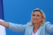 海外「フランスの次期大統領候補ルペンが反NATO発言」