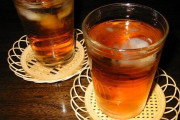 海外「日本の夏はやっぱり冷たい麦茶だね！」日本の夏の飲み物に対する海外の反応