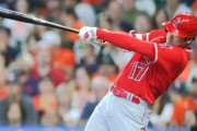 【海外】「おめでとう！」メジャー史上初満票で2度目のMVPに選出された大谷翔平を全米が祝福！