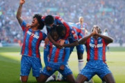英国人「おめでとう」鎌田大地、決勝ゴールの起点に！初のFAカップ優勝に貢献！現地サポから称賛殺到！【海外の反応】