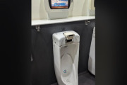 【海外の反応】日本のゲーム付きの小便器　海外の反応「トイレで楽しい時間を過ごすことができる、日本人は何でも楽しくするのが好きだ」