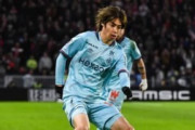 フランス人「日本代表戦で疲れてる」伊東純也、今季3アシスト目もランスは敗戦で評価は伸びず..相手サポから獲得を求める声も【海外の反応】