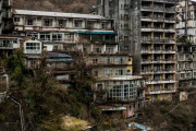 韓国人「日本の廃墟となった温泉街がこちら…」