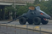 外国人が遭遇した改造車、どれも次元が違いすぎるｗｗｗｗ Part2