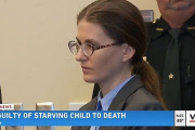 ヴィーガンの母親、赤ん坊に母乳と果物と野菜しか与えず死亡させる