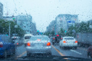 韓国人「韓国は雨天に車線が良く見えない！早く日本を見習うべき！！」「…日本が逆に珍しいのでは？」