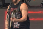 【海外】「Rock am Ring 2025」でマット・タック （BFMV）のBABYMETALタンクトップが復活！