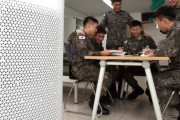 さすがに「これは可哀想だな...」韓国軍事務所で1年以上無断し生活した軍務員への処罰に同情の声