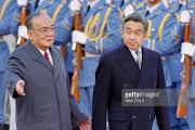 中国人「日本の天皇って中国に謝罪すべきなの？」