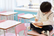 【海外の反応】韓国、記録的な少子化で全国160以上の学校が今年の新入生ゼロ　海外の反応「学校が閉鎖されて老人ホームに変わるだろう」