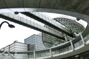 日本の「千葉都市モノレール大集合」が未来都市みたいでカッコいい！【タイ人の反応】