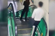 韓国人「地下鉄エスカレーター小便テロ容疑者、死亡した状態で発見される…自殺と推定」