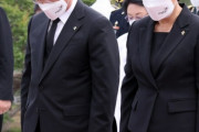韓国紙「文大統領、顕忠日の演説で ... "2001年の李秀賢さんの犠牲、韓日協力精神で復活する"」