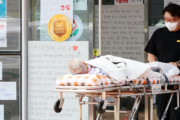 【海外の反応】韓国政府は介護人材不足が迫る中、若い外国人に目を向ける　海外の反応「現代の奴隷制、賃金を上げたほうがいい」