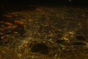 海外「東京の夜景が本当に美しい！」羽田空港から離陸して見える東京の夜景が話題に（海外の反応）