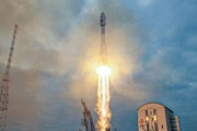 海外「踏んだり蹴ったりなロシア。月面探査機が墜落して消滅+ダムが崩壊して鉄道に被害」
