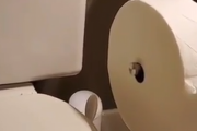 これでいつ災害が起きても安心。パンデミック対応のトイレットペーパー。海外の反応