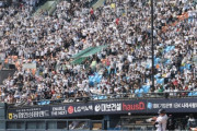 韓国人「今度は蚕室に6万人が集結…車で来ないでください」→「韓国プロ野球はレベルが低い」と不満噴出