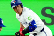 【海外の反応】岡本和真、ゴジラ松井超えの豪快17号ソロ「20本に届くかどうかって予想だったよな…」