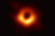 人類史上初、ブラックホールの撮影に成功…韓国の研究者も参加＝韓国の反応
