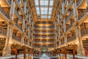 アメリカでは映画館よりも図書館に行く人が多数派、利用者数の差はなんと2倍に