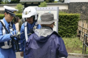 【驚愕】日本、自転車運転中の携帯電話使用に懲役・罰金刑！11月から厳罰化