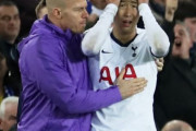 韓国人「韓国のサッカー英雄ソン・フンミン選手がバックタックルで相手選手の足をへし折り退場！」泣きながら後悔しても効果は無かった‥　韓国の反応