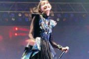 BABYMETALのベビネットDA DA DAの第2弾　“マスクしててもゴージャスだ”　【海外の反応】