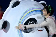 羽生結弦が転倒したビンドゥンドゥンに真っ先に駆け寄る様子が話題に（海外の反応）