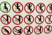 【海外の反応】東京の公衆トイレで見た光景　海外の反応「日本はトイレでお弁当を食べる人がいるのか、最後の一人は体操選手に違いない」